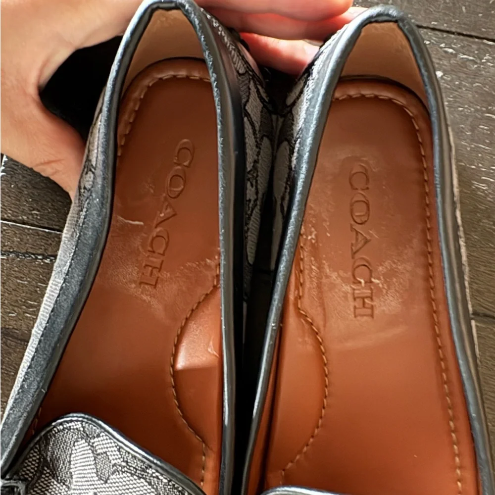 Coach Women’s Canvas Signature Gable Loafers Driving Old Money Size 6.5 Classic - Picture 10 of 12